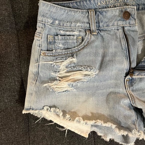 American Eagle Jean Shorts - Picture 2 of 6